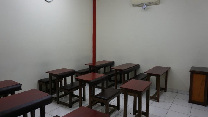 Ruko gandeng 2 dijual di Jl. Raya Sawangan Pancoran Mas Depok